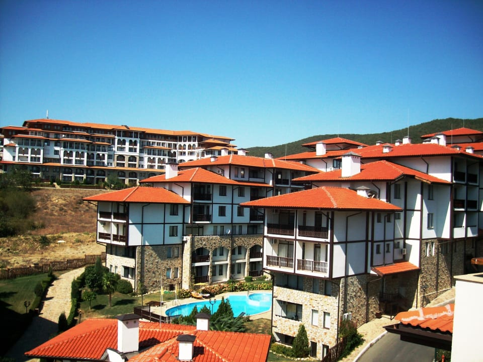 Nachbarhäuser Garden of Eden