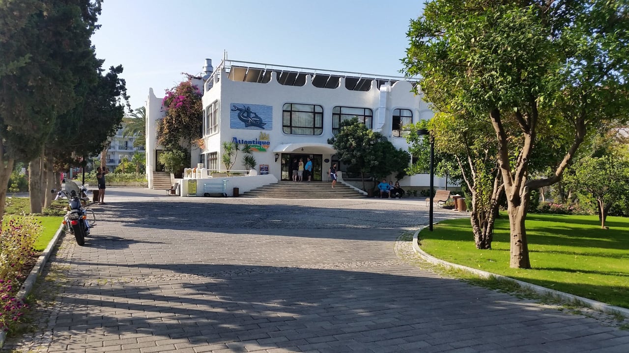 Haupteingang Rezeption Atlantique Holiday Club