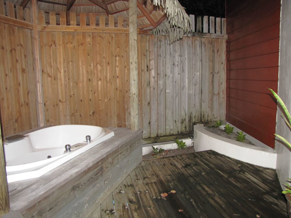 Bad Komandoo Island Resort & Spa - Adults only