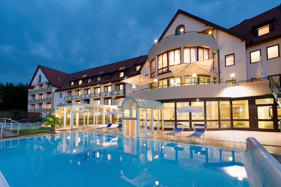 Außenansicht Wilfinger Bio Thermen Hotel