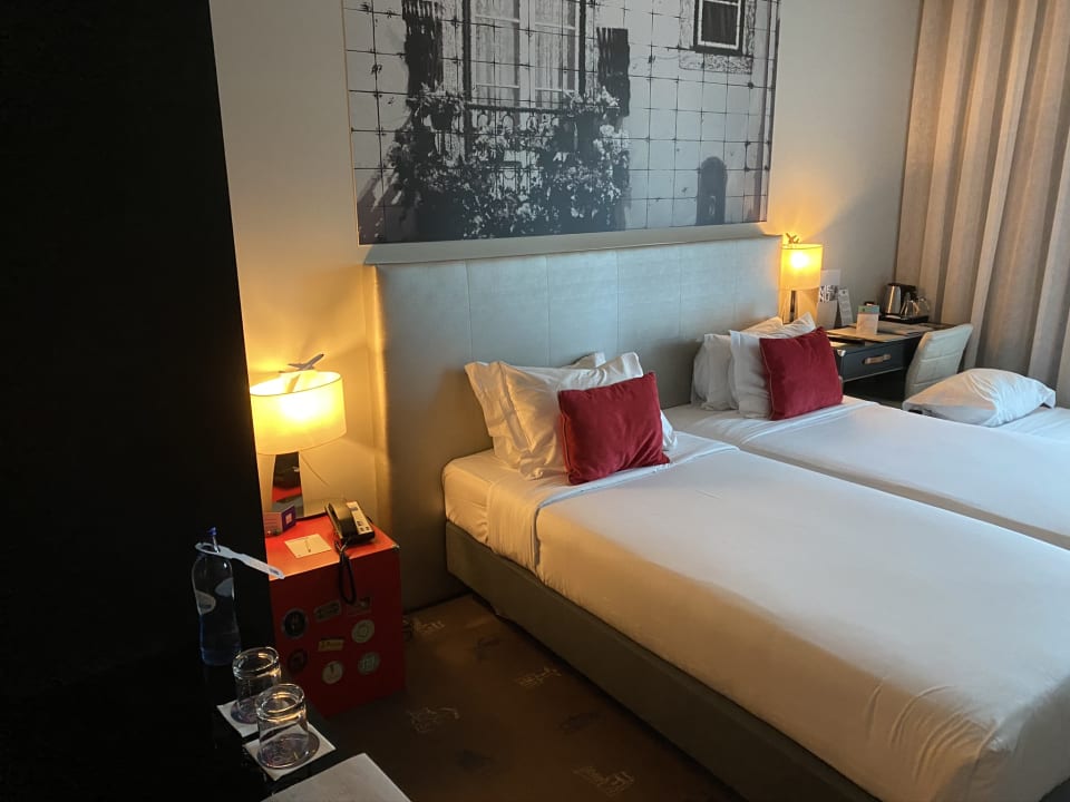 Zimmer Meliá Lisboa Aeroporto