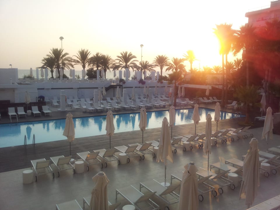 Am Abend Iberostar Waves Bahia de Palma