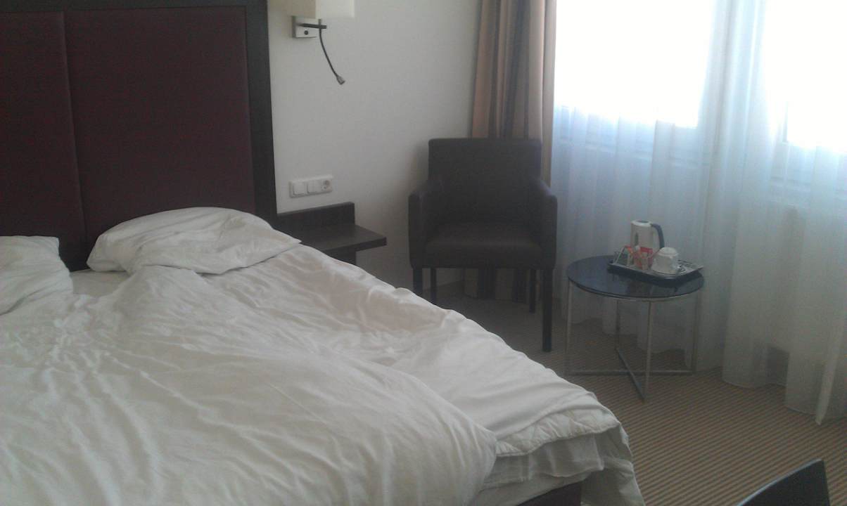 Zimmer bei Abreise acom Hotel München