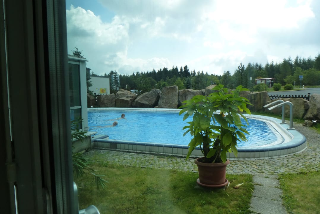 Außenbereich  der Therme Gesundheitszentrum Raupennest