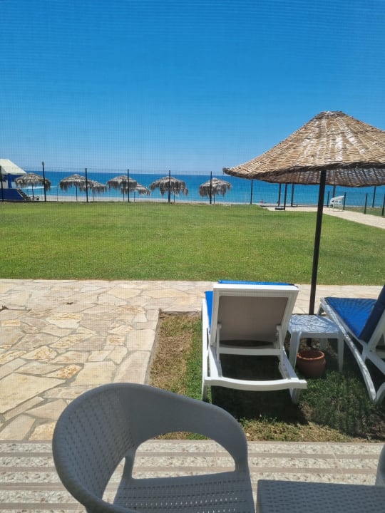 Ausblick Club Turtas Beach Hotel