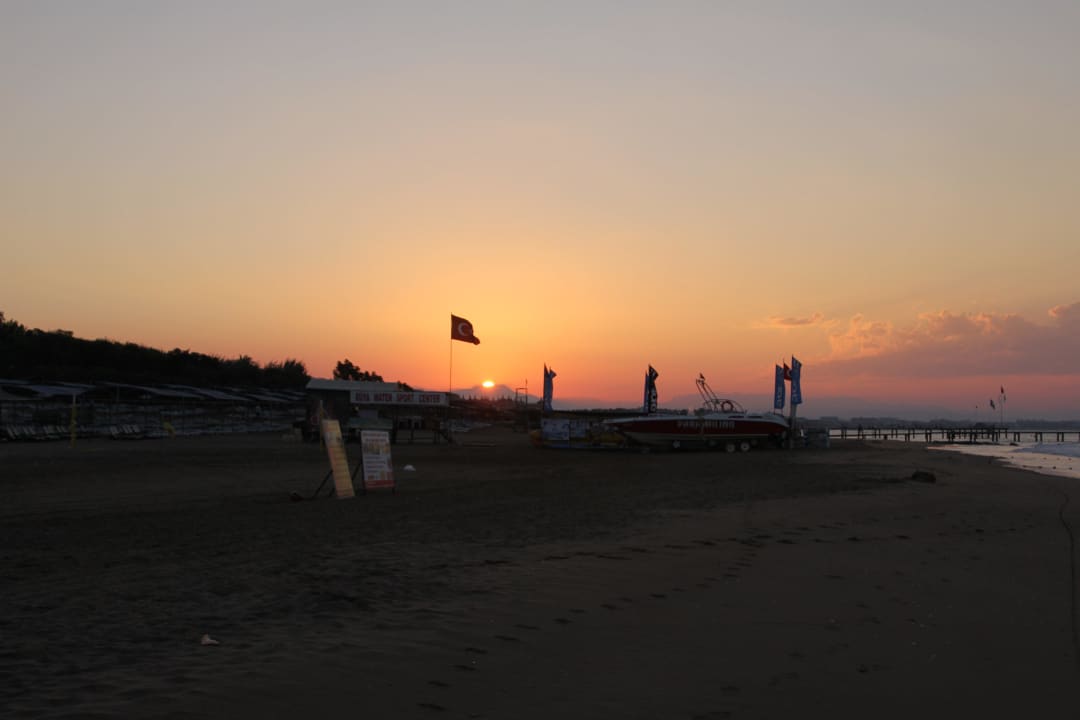 Sunrise on the beach Roma Beach Resort & Spa 16+ Adult Only