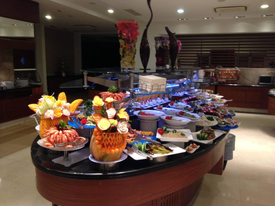 Salat, Garnelen und Oliven Sunis Evren Beach Resort Hotel & Spa