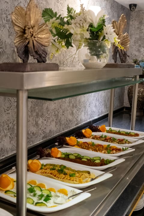 Gastro Beso Beach Hotel