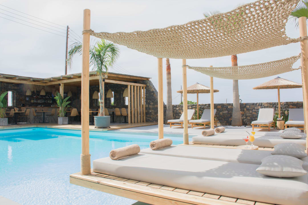 Pool Aqua Blu By Checkin