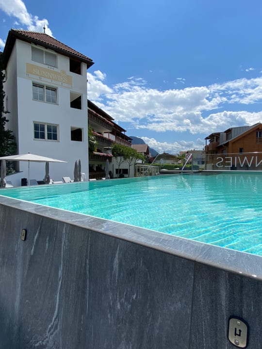 Außenansicht Hotel Sunnwies