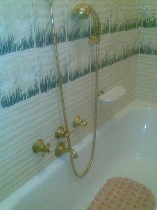 Goldene Wasserhähne? Hotel Ermione