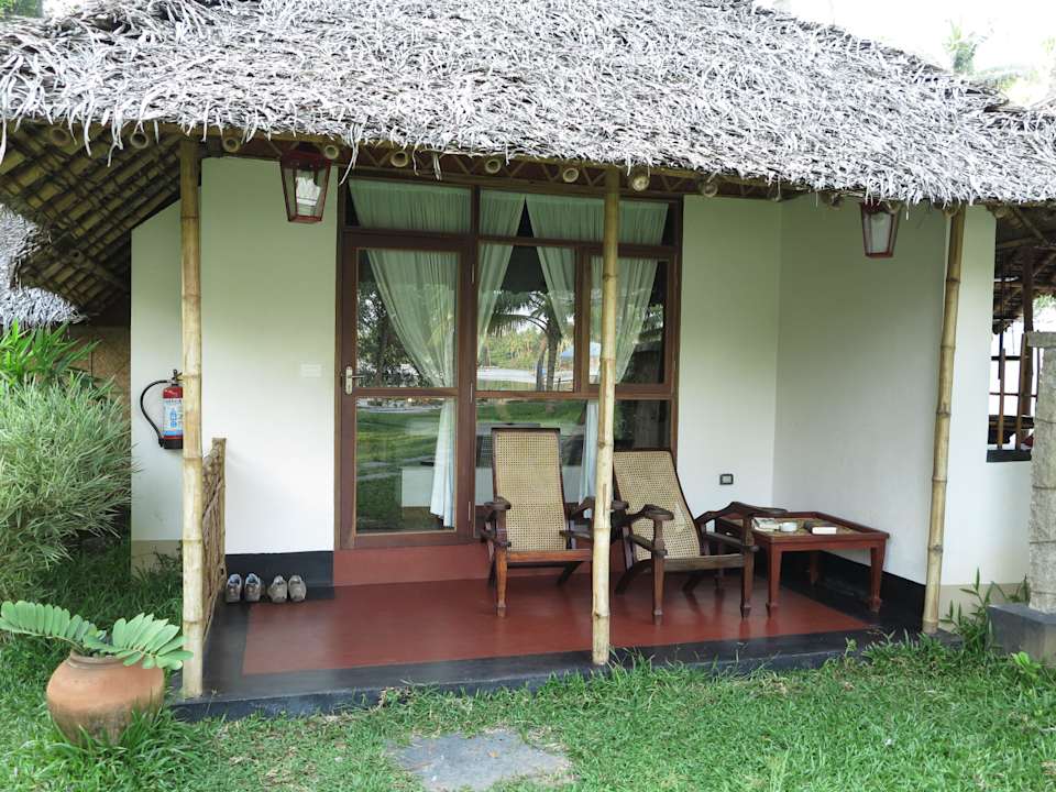 Standard Bungalow Les 3 Elephants Backwaters Eco Resort