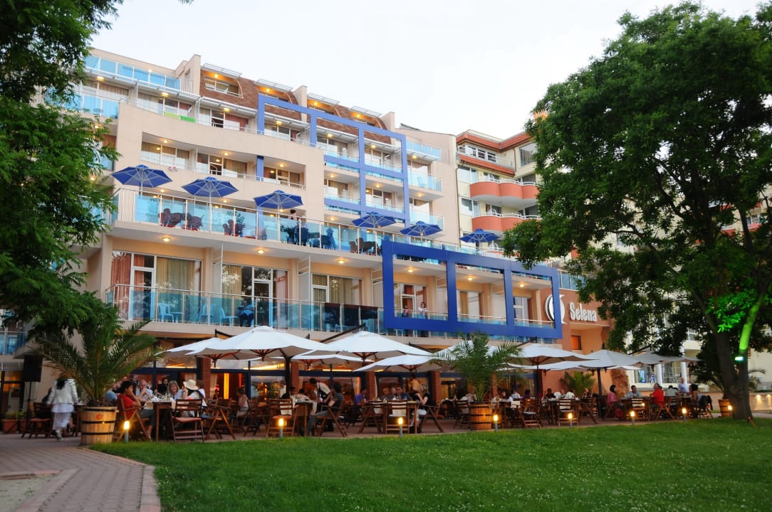 Außenansicht Hotel Selena Star