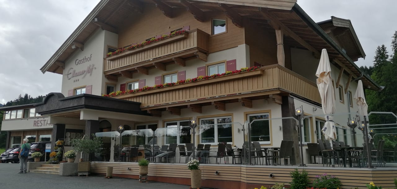 Außenansicht Gasthof Ellmauer Hof