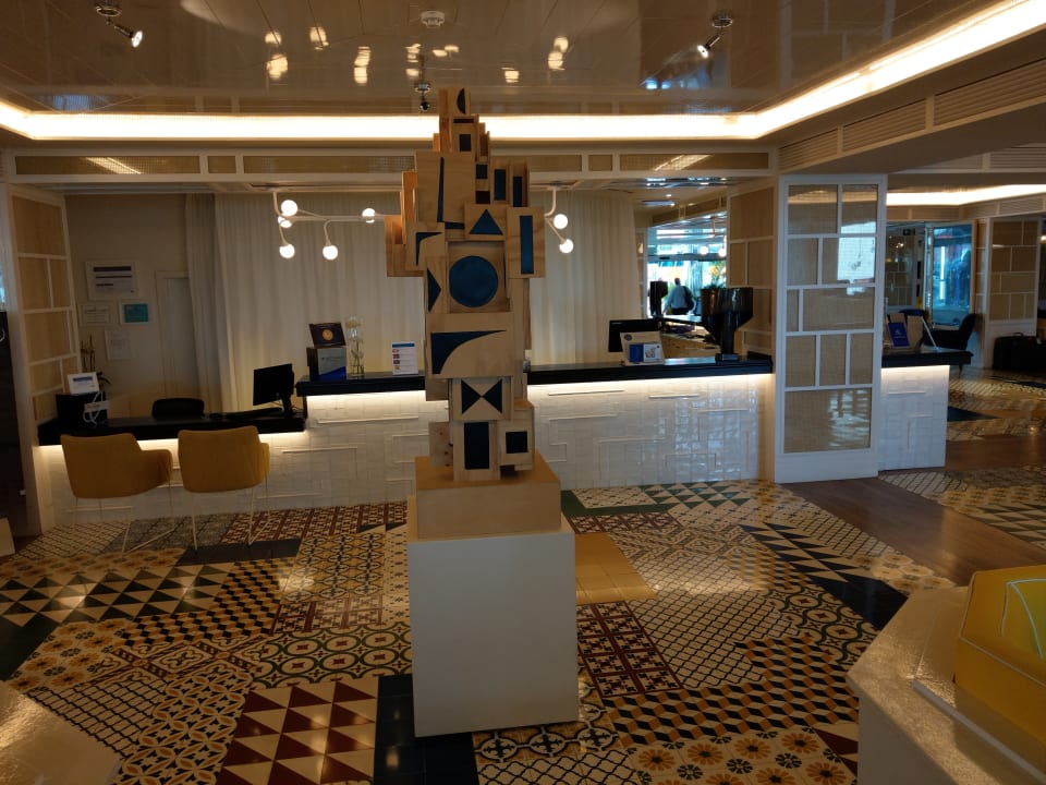 Lobby H10 Las Palmeras