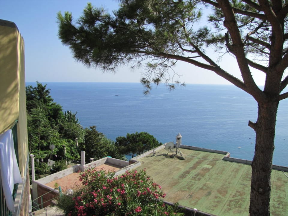 Ausblick vom Zimmer Villa Al Mare