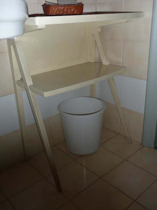 Mobiliar im Bad Grand Hotel Nizza et Suisse