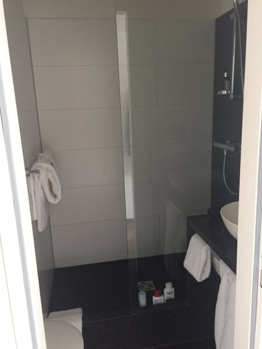 Zimmer Motel One Hamburg-Alster