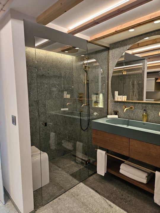 Zimmer Chasa Montana Hotel & Spa