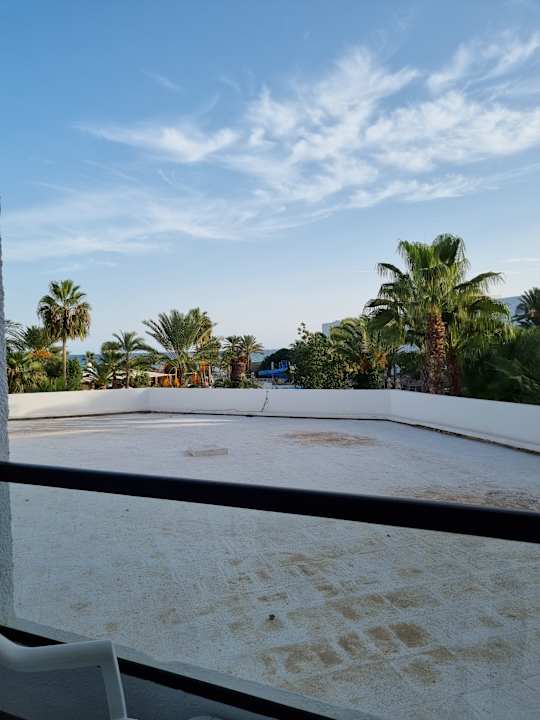 Ausblick Nozha Beach Resort & Spa