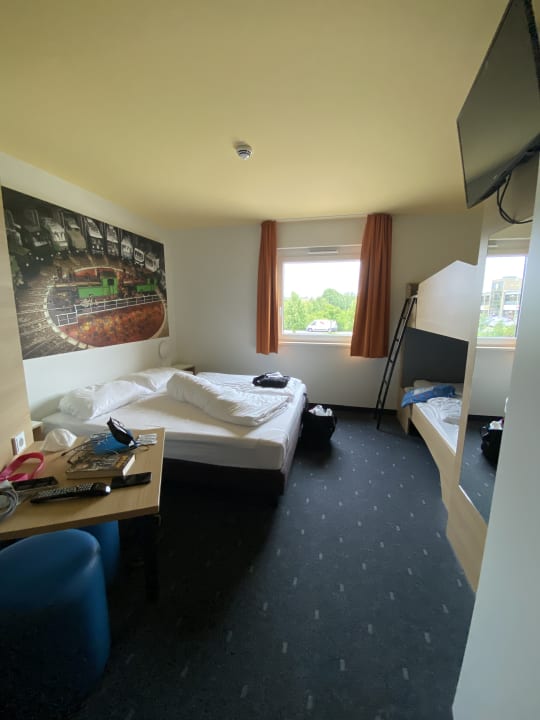 Zimmer B&B Hotel Augsburg-Süd