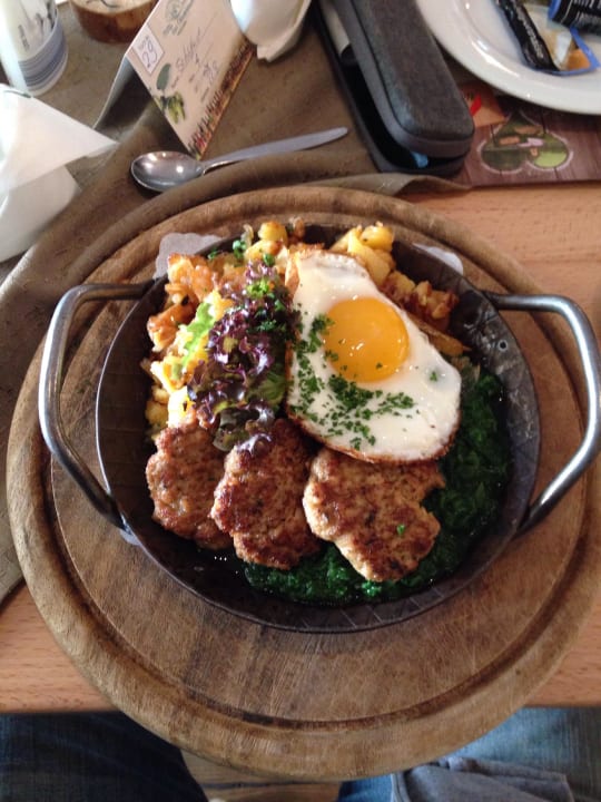 Zum Abendessen 1. Bier & Wohlfühlhotel Gut Riedelsbach