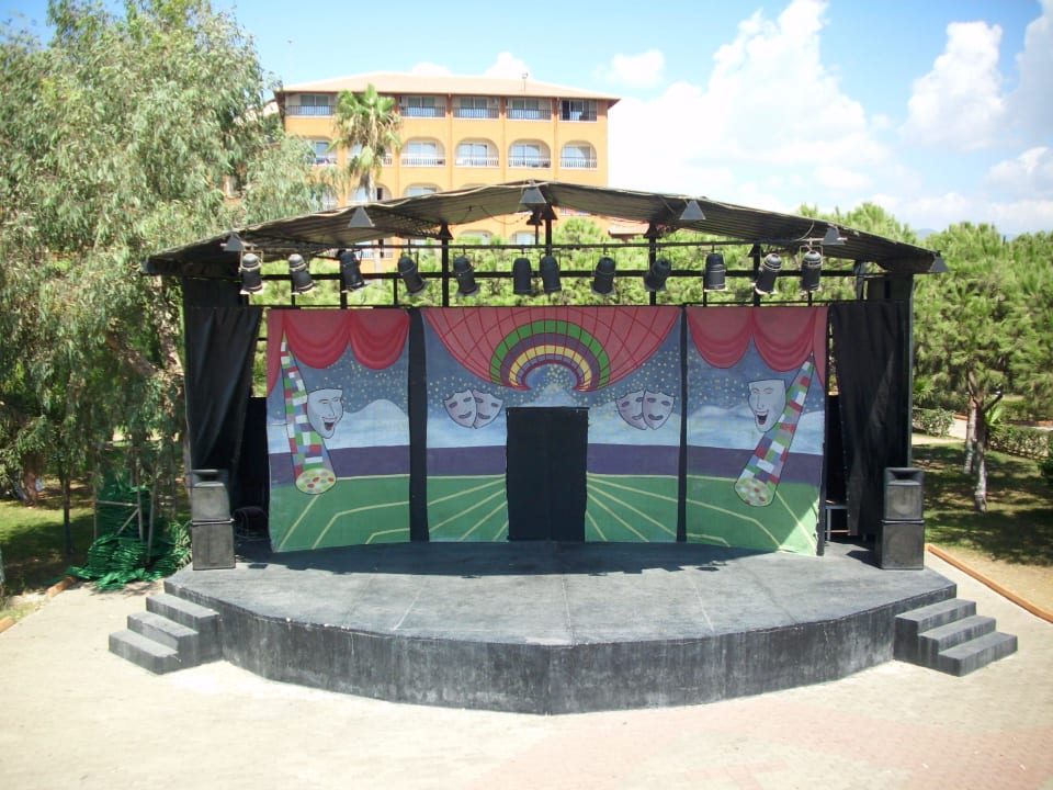 Animatie Decor Club Turtas Beach Hotel