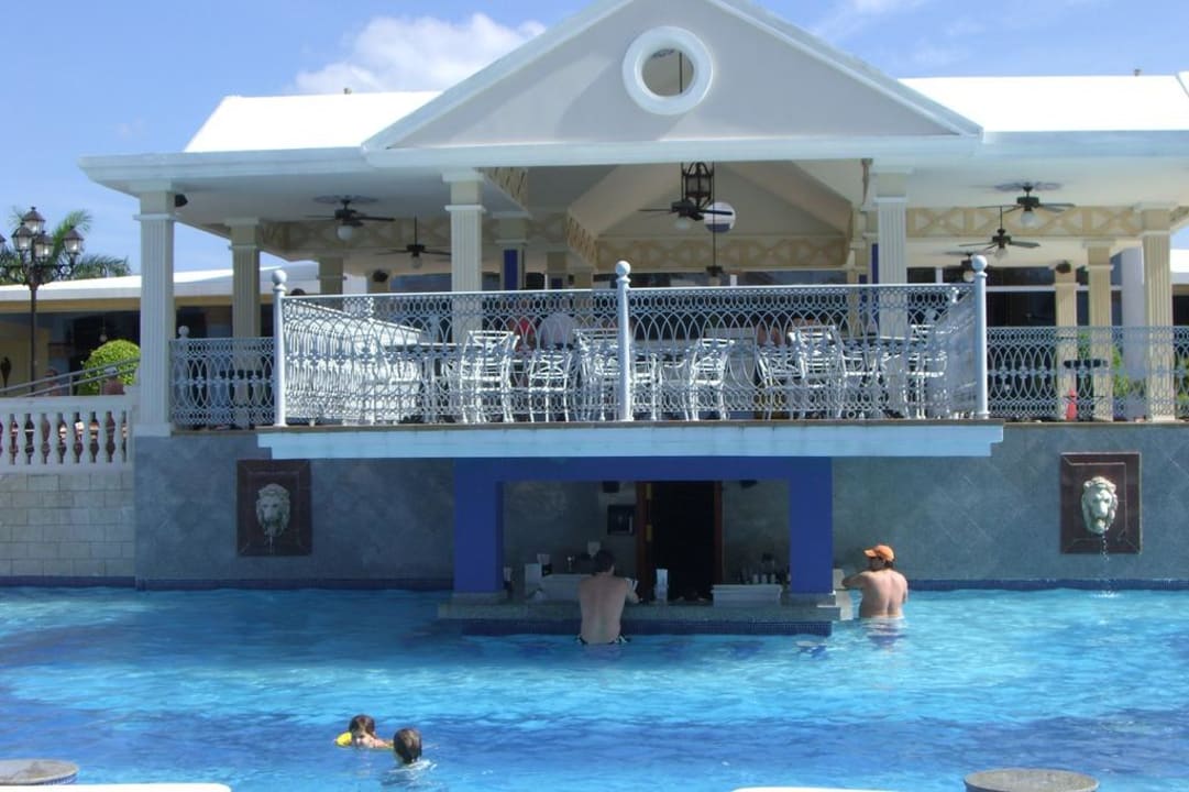 Swim-inn-Bar im Pool RIU Negril Hotel Riu Negril