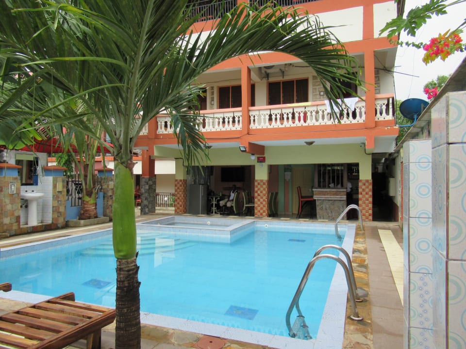 Pool The Bright Star Resort