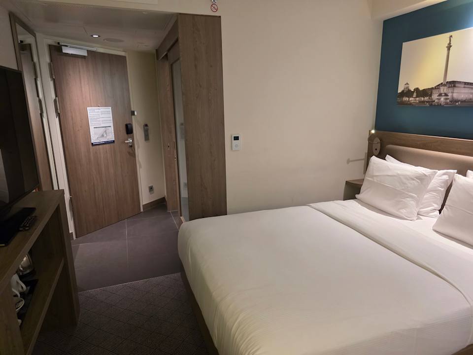 Zimmer Hampton by Hilton Stuttgart City Centre