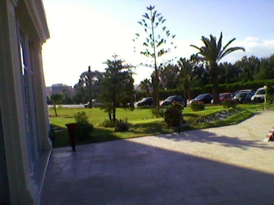Jetzt unpersönlicher Masseneingang Royal Lido Resort & Spa