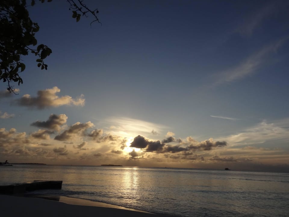 Sonnenaufgang Adaaran Select Meedhupparu Island Resort - Premium All Inclusive