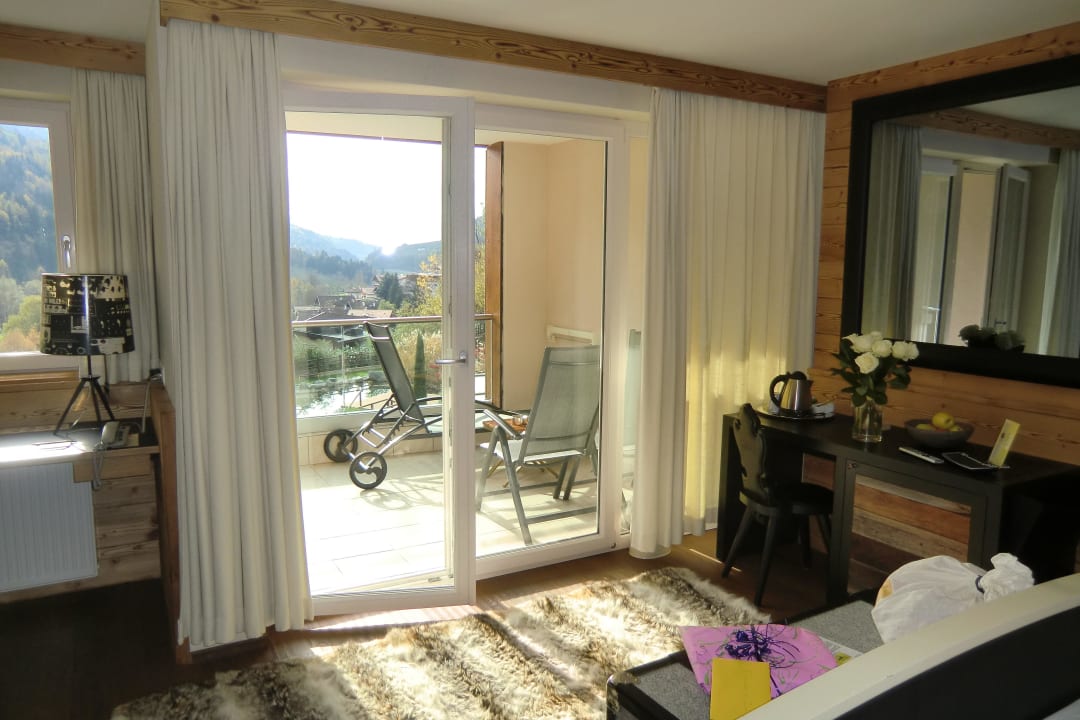 Blick zum Balkon Quellenhof Luxury Resort Passeier