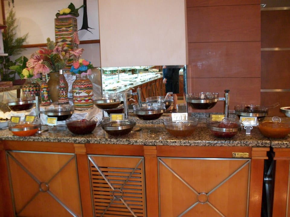 Marmelade und Honig - die Töpfchen kann man essen! Megasaray Club Belek