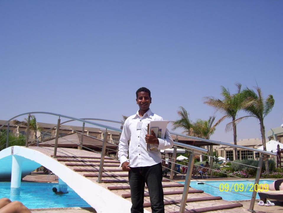 Bester Kellner vor Ort Prima Life Makadi Resort