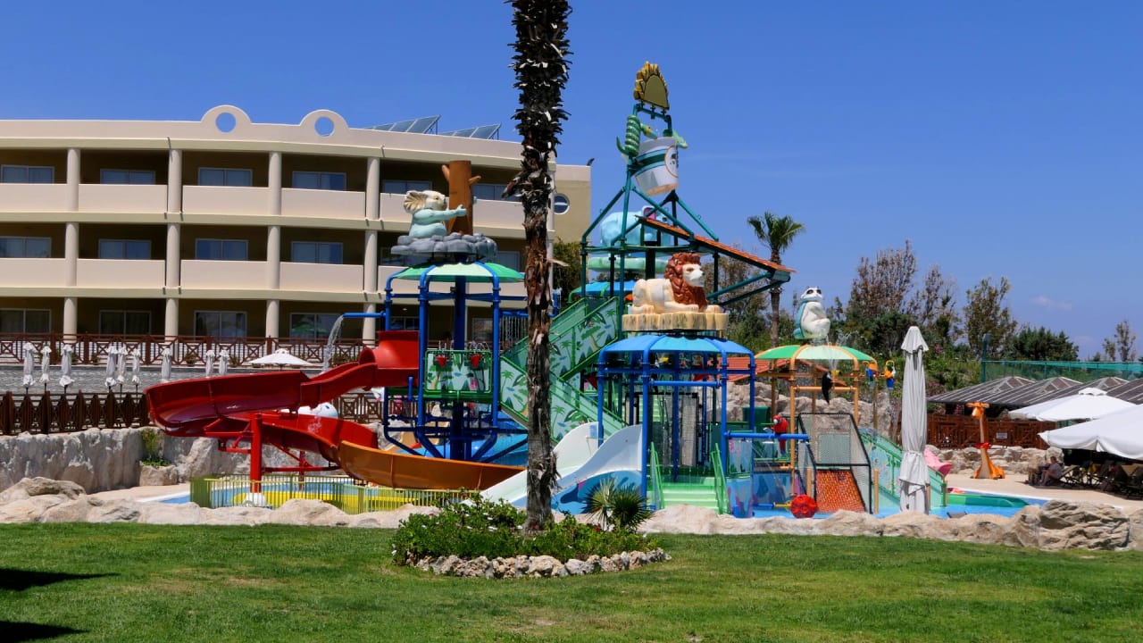 Pool Hotel Kalithea Horizon Royal