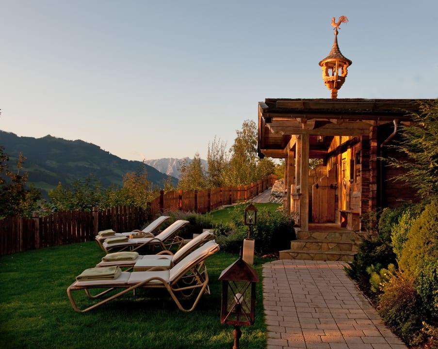 "Gartenanlage" Alpines Lifestyle Hotel Tannenhof (St. Johann im Pongau