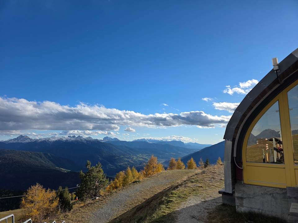 Sonstiges Molaris Lodge