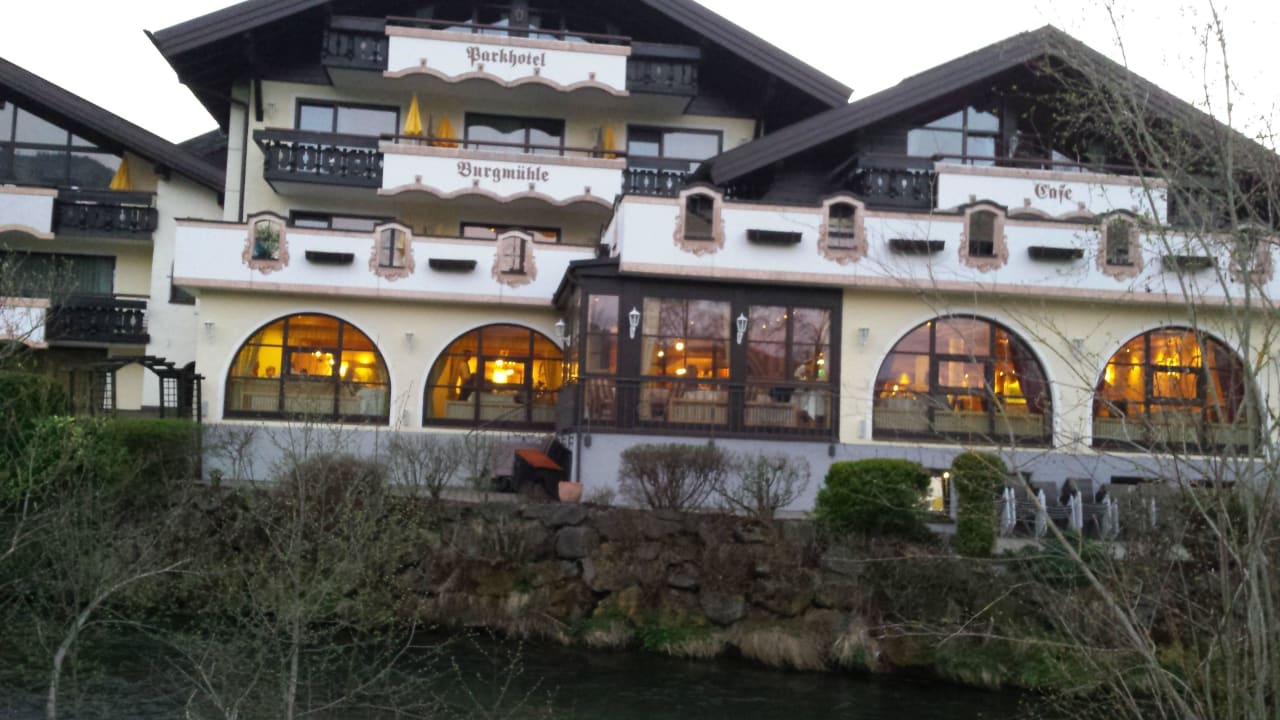 Rückansicht Parkhotel Burgmühle
