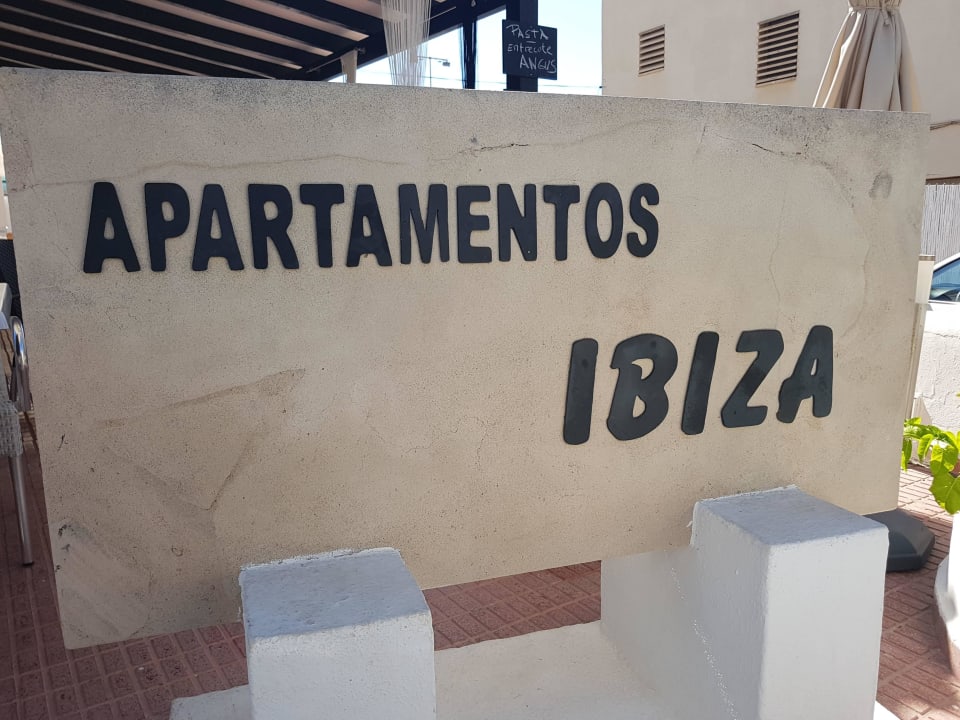 Eingang Apartments Ibiza