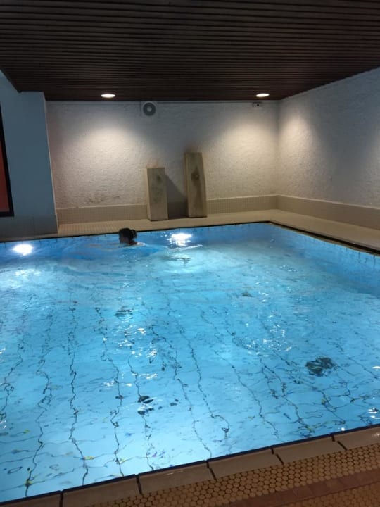 Pool Göbel's Seehotel Diemelsee