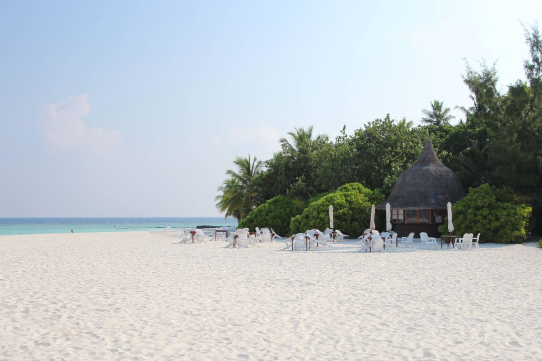 Beachbar Thulhagiri Island Resort