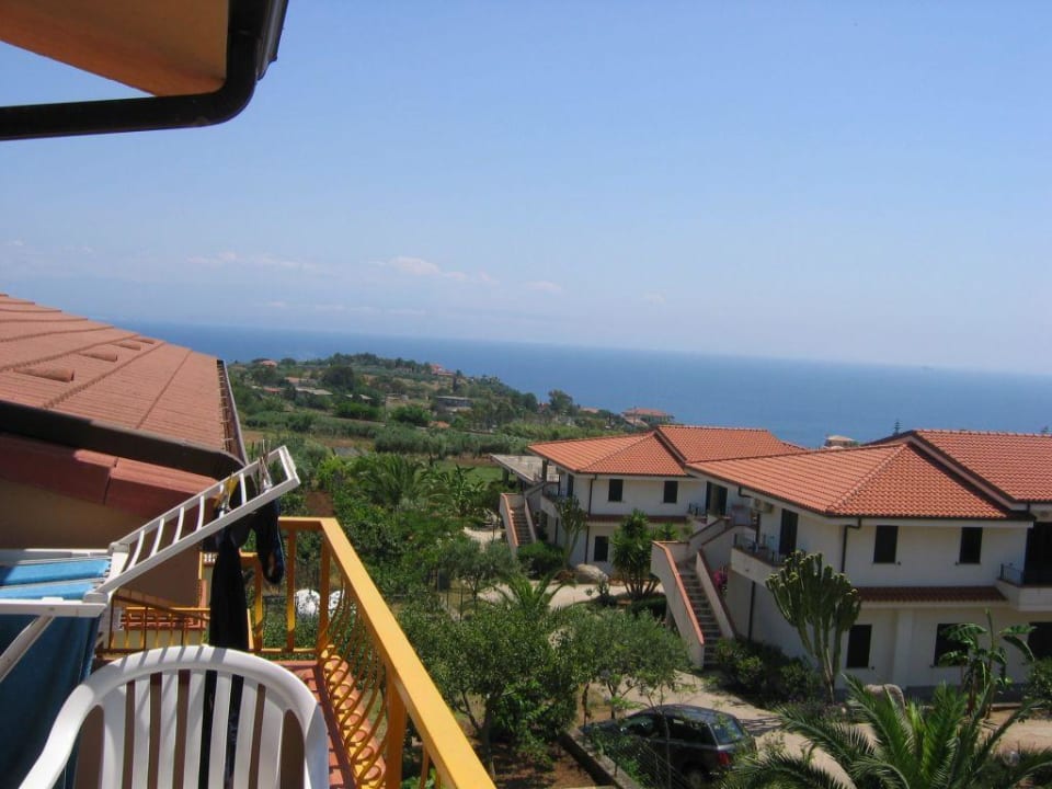 Meerblick von der Terrasse des Appartements Hotel Residence Santa Chiara