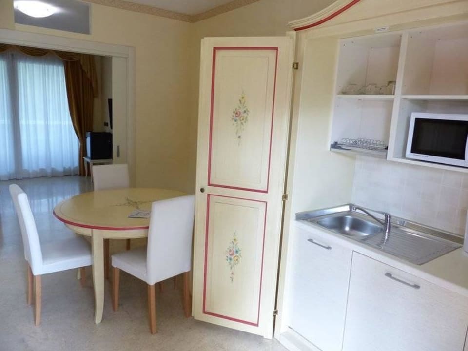 Suite - Küche und Essbereich Hotel Residence Relais Du Lac