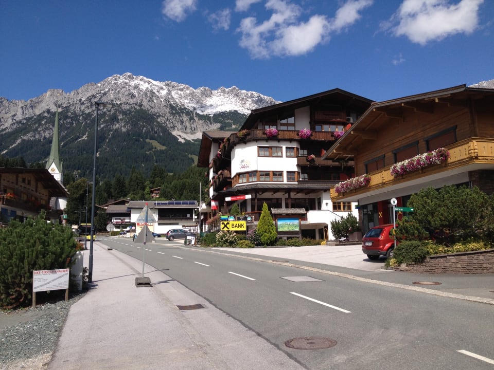 Außenansicht Garni Hotel - Das Alpin Kaiserzeit