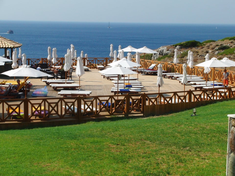 Die neue Sonnenterrasse Hotel Kalithea Horizon Royal