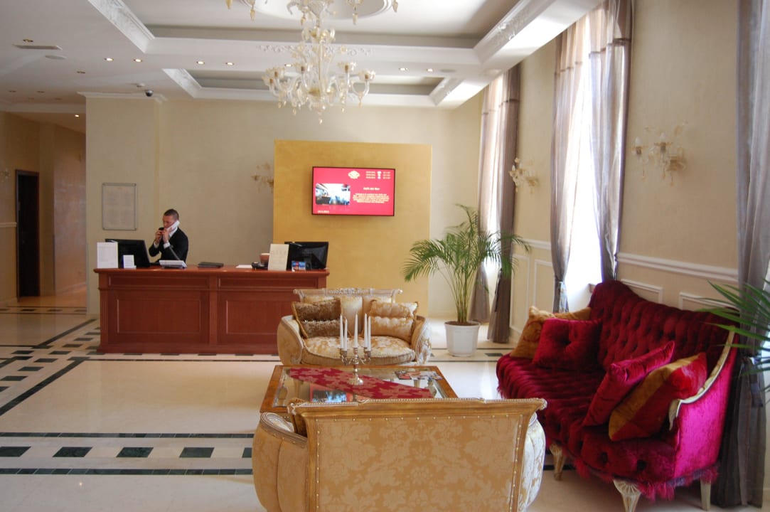 Rezeption BO Hotel Palazzo