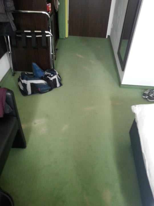 Der Boden im Zimmer Rainers Hotel Vienna