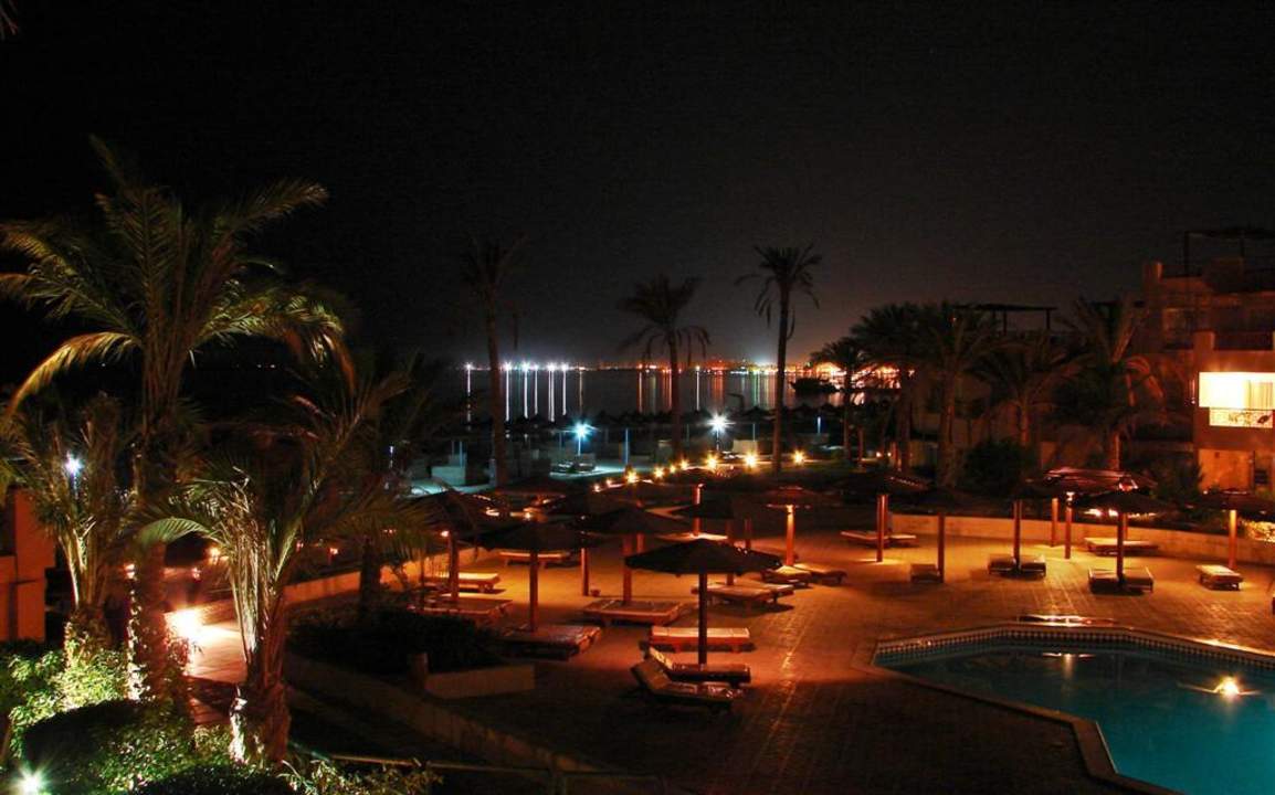 Blick zum Nachbarhotel  Shams Prestige Abu Soma-Adults Only