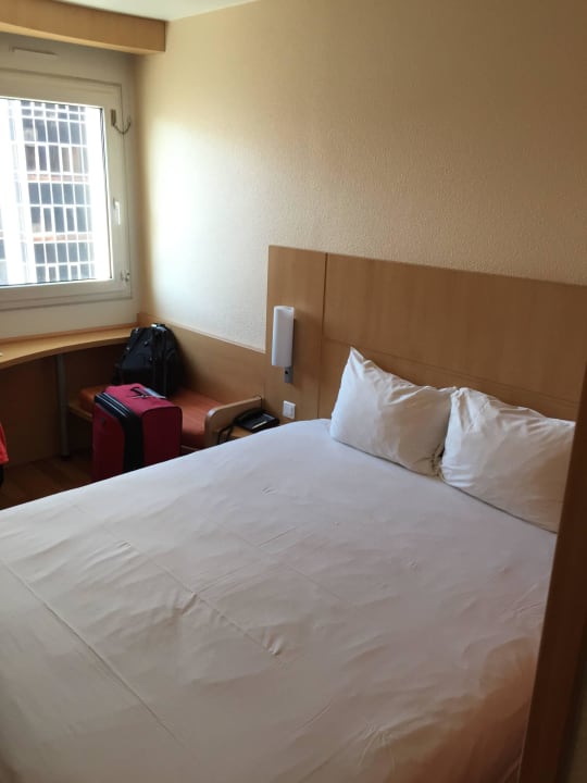 Bett ibis Hotel Lisboa Jose Malhoa